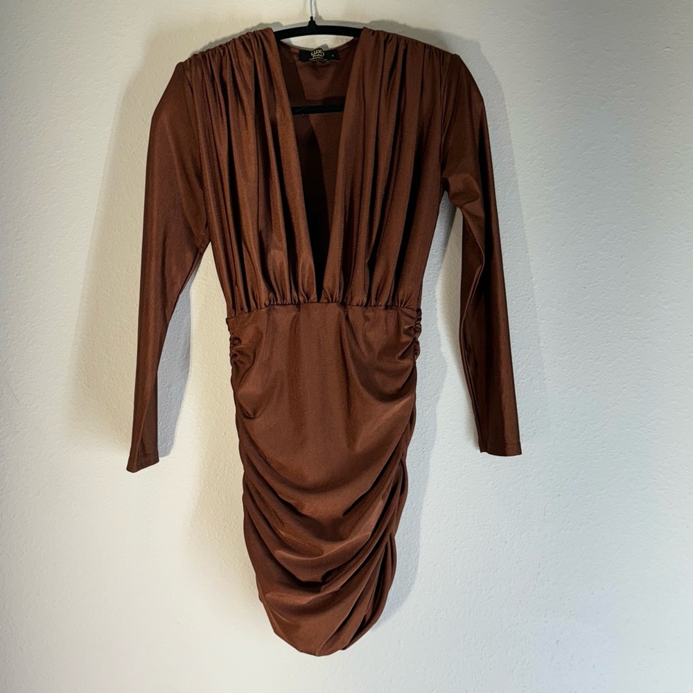 Luxo Boutique Long Sleeve Size S